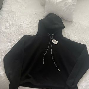 Prevail cropped black hoodie